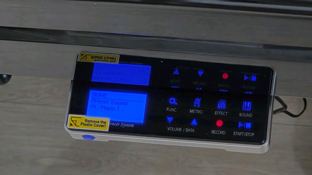 야마하 U1 사일런트 피아노 이미지