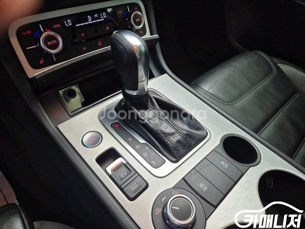 [폭스바겐]뉴 투아렉 V6 3.0 TDI 블루모션 (5--7