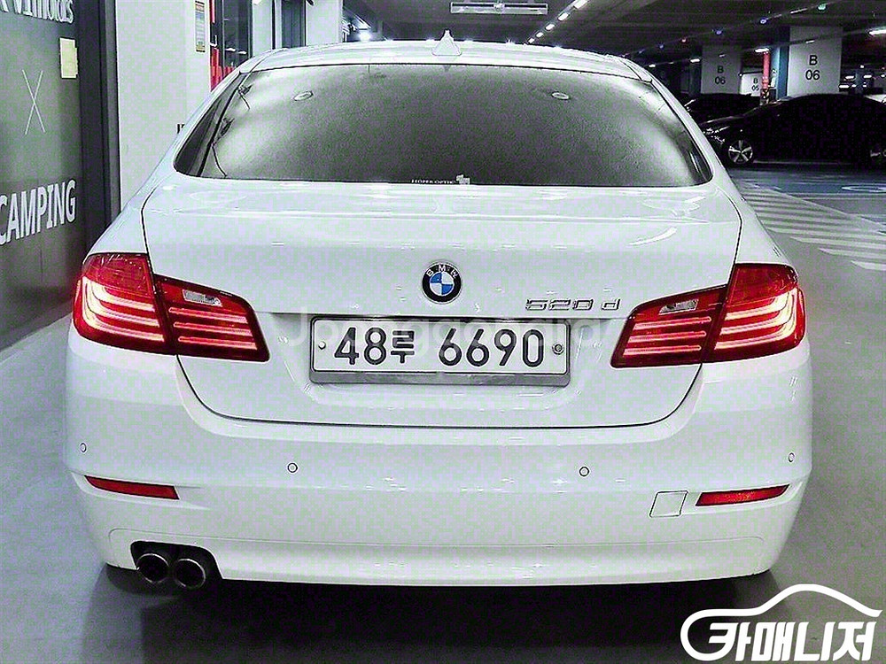 [BMW]5시리즈 (F10) 520d #앱특가--4