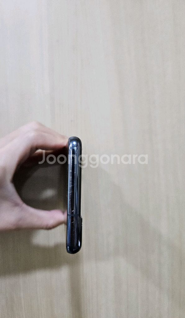 갤럭시 S21 블랙 256G 팝니다--6