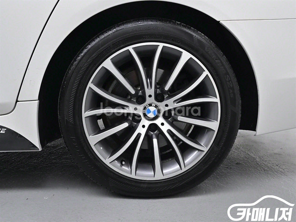 [BMW]5시리즈 (F10) 520d M 스포츠 #앱특--4