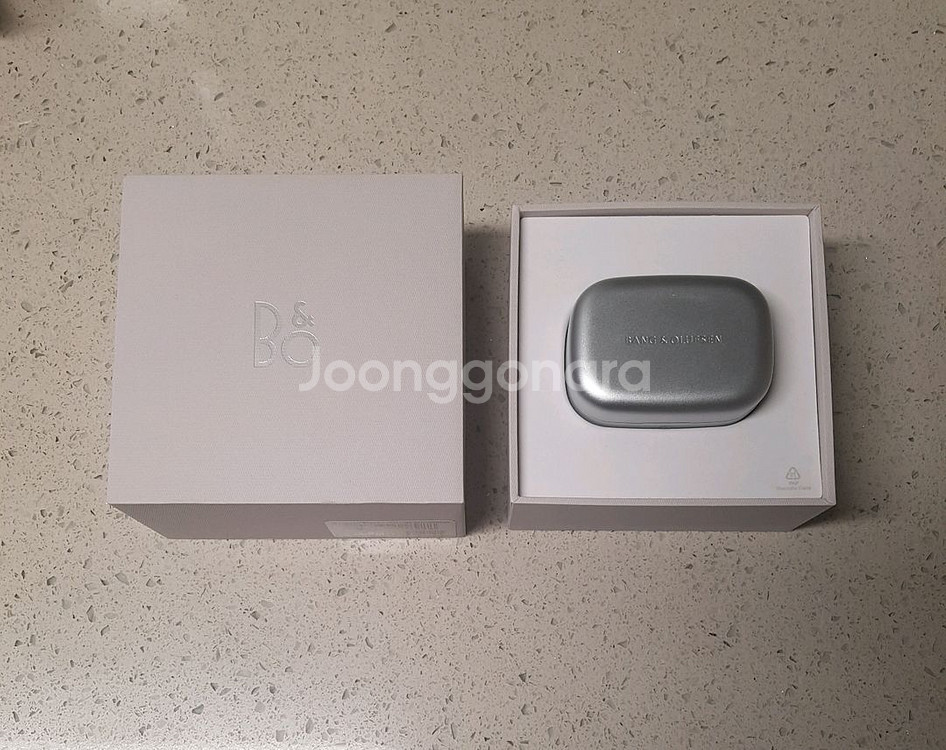 뱅앤올룹슨 일레븐 젠하이저 모멘텀4 팝니다--0