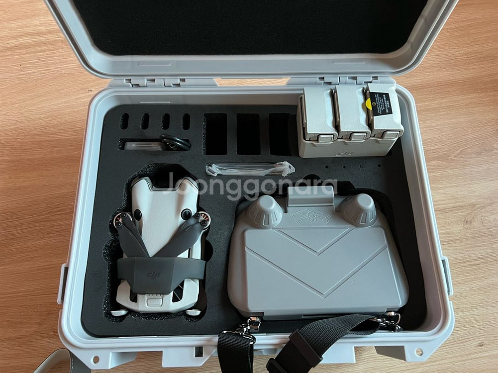 DJI 미니4 프로 플라이모어 플러스 콤보(대용량배터리--0