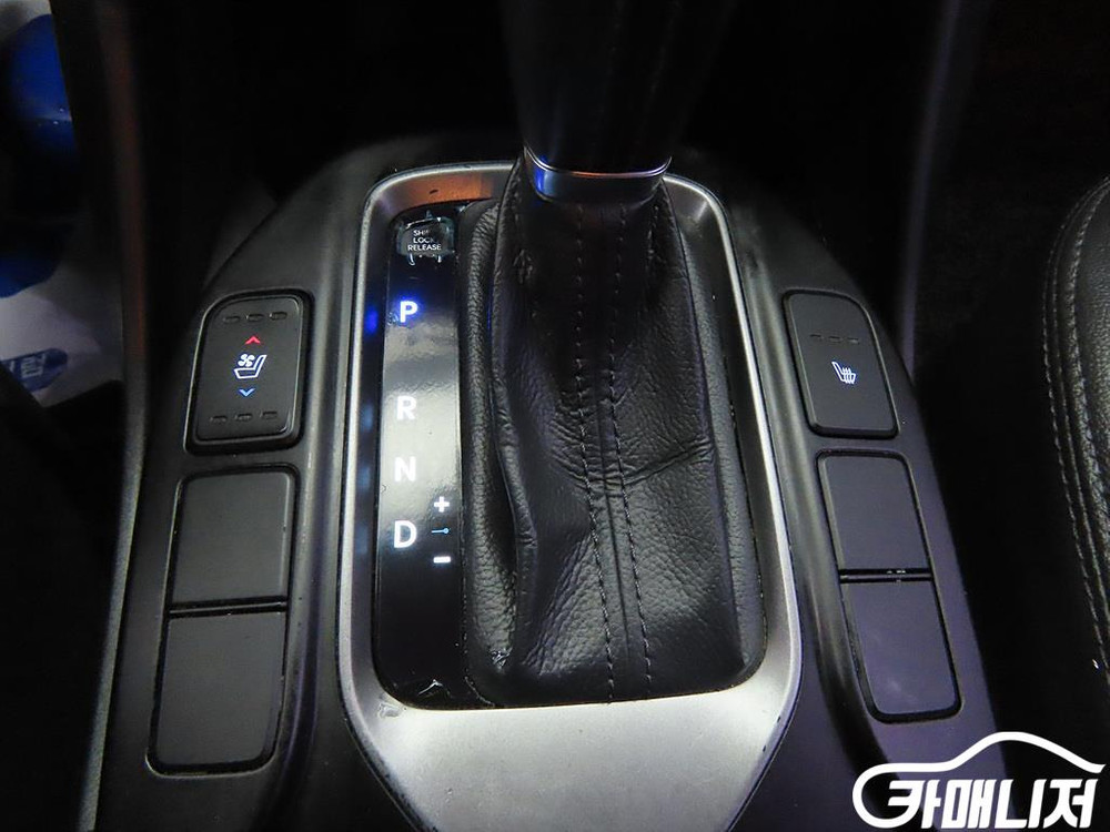 [현대]싼타페 DM 디젤 2WD 2.0 모던 (5인승)--8