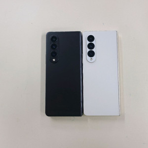 갤럭시폴드4 256G 밧데리100프로 무찍힘 새폰급