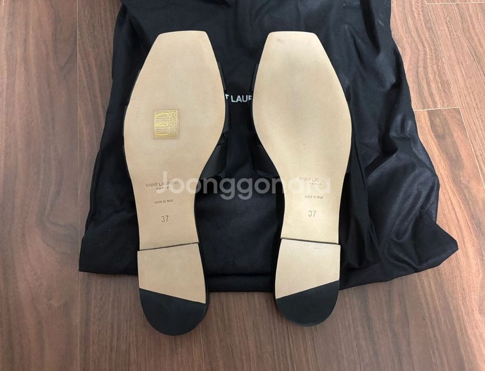 생로랑 슬리퍼(새상품) 240/37 사이즈--1