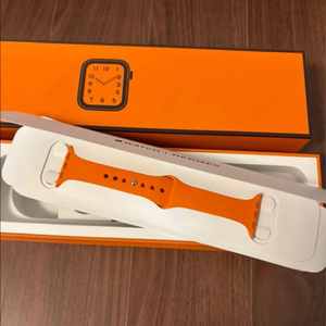 애플워치 40mm 에르메스 실리콘 스트랩(새상품)