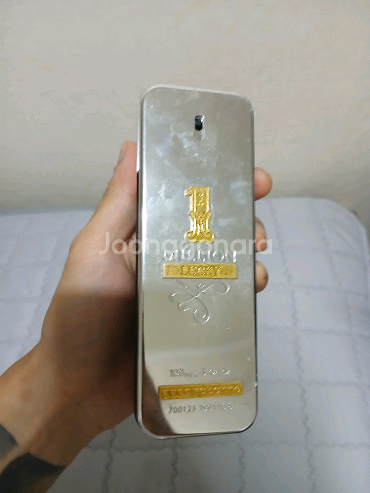 파코라반 원밀리언 럭키 100ml 택포10만원팝니다--0