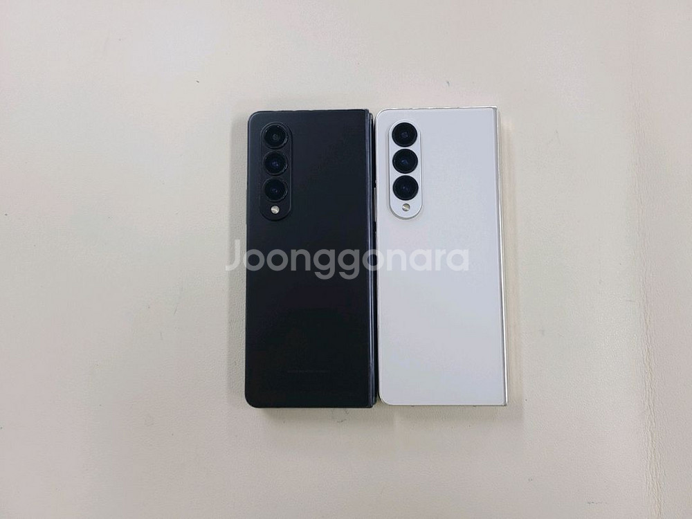 갤럭시폴드4 256G 512G 밧데리100프로 무찍힘--0
