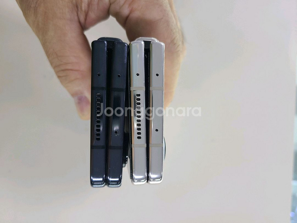 갤럭시폴드4 256G 512G 밧데리100프로 무찍힘--3