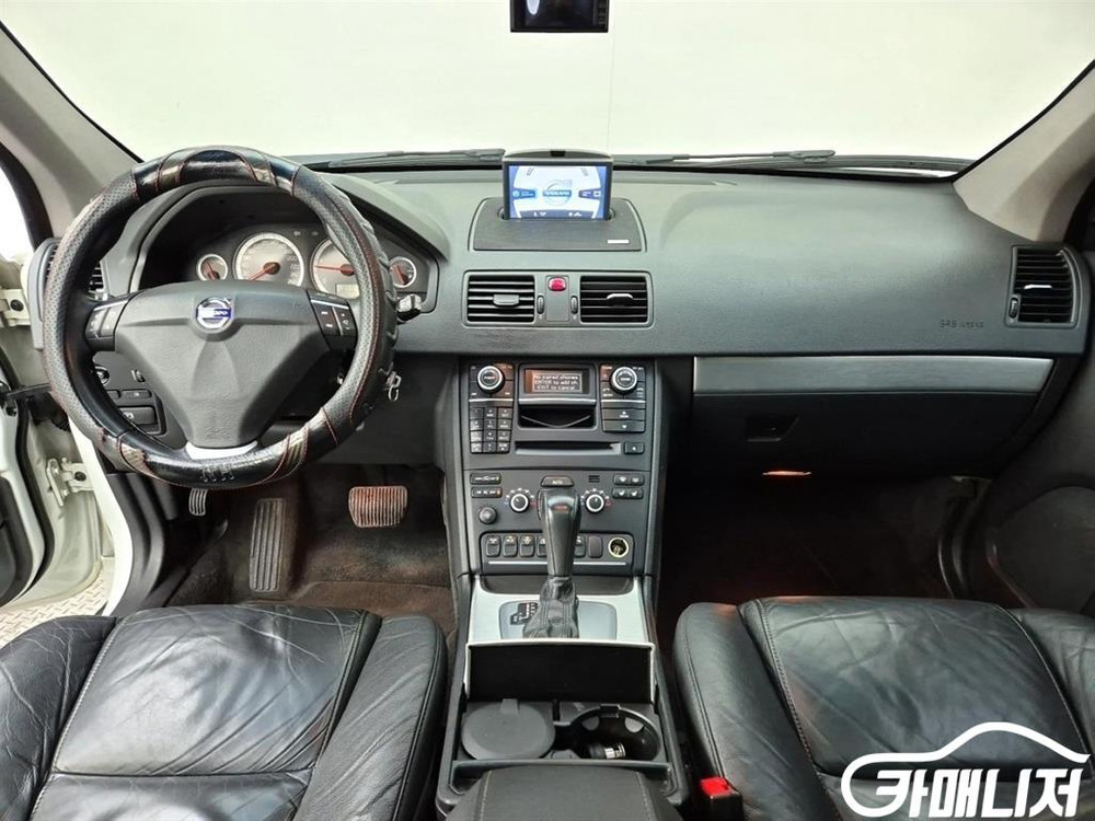 [볼보]XC90 2.4 D5 기본형 #앱특가 이미지