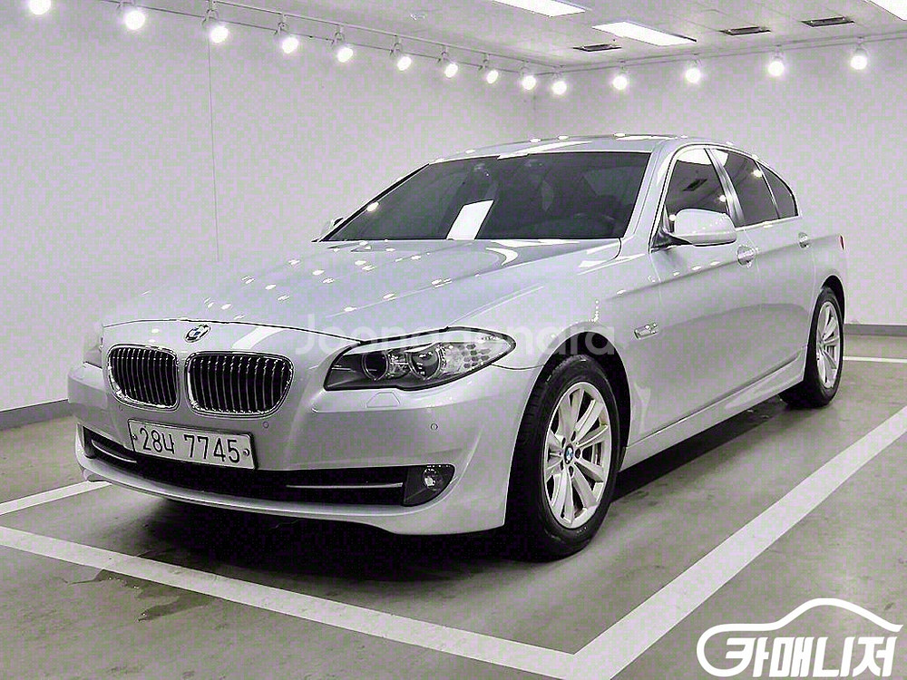 [BMW]5시리즈 (F10) 520d #앱특가--1