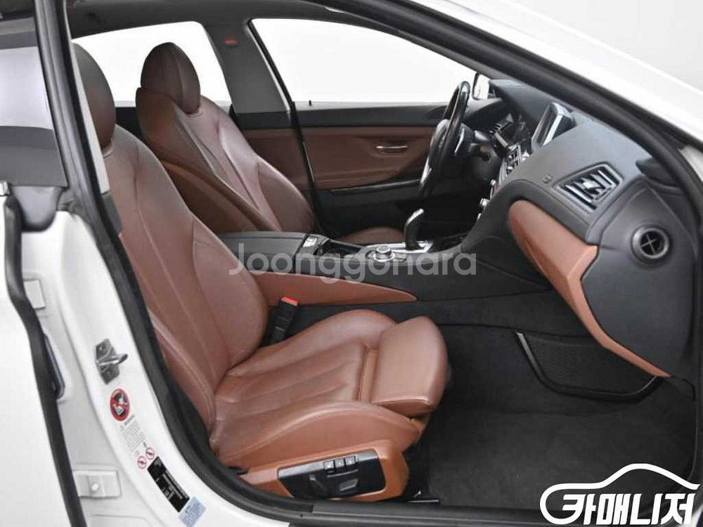 [BMW]6시리즈 (F12) 640 그란쿠페 i #앱특--9