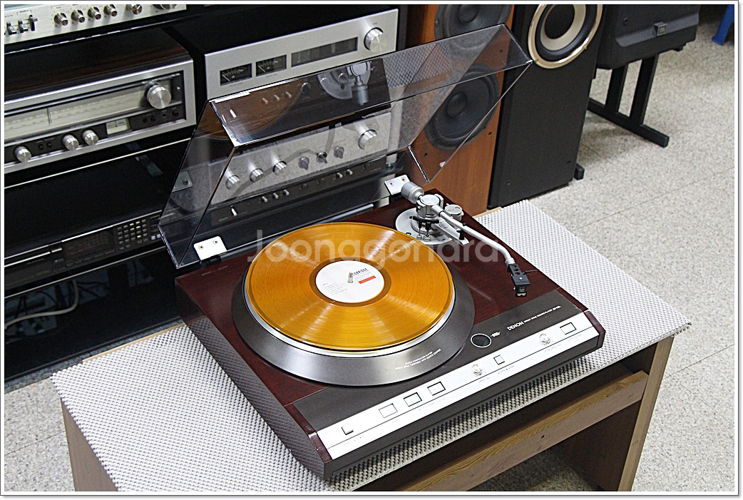 데논 명기 고급형 반자동 다이렉트 턴테이블 DP-70L--2