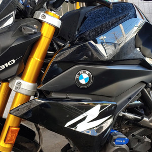 BMW G310R