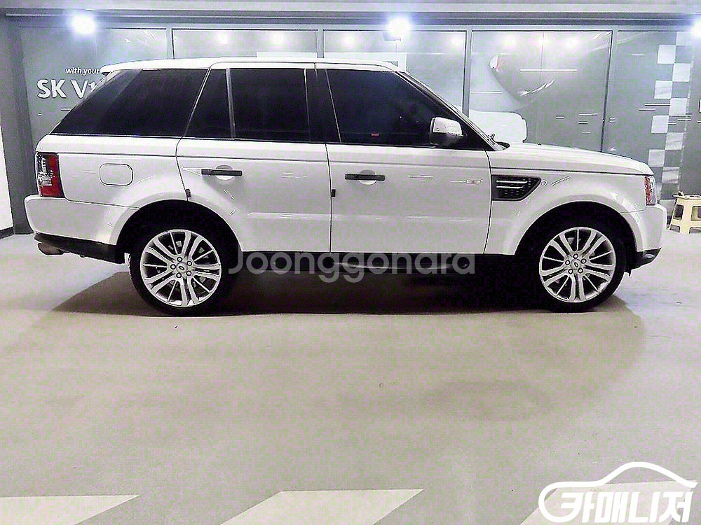 [랜드로버]레인지로버 스포츠 3.0 TDV6 HSE #--2