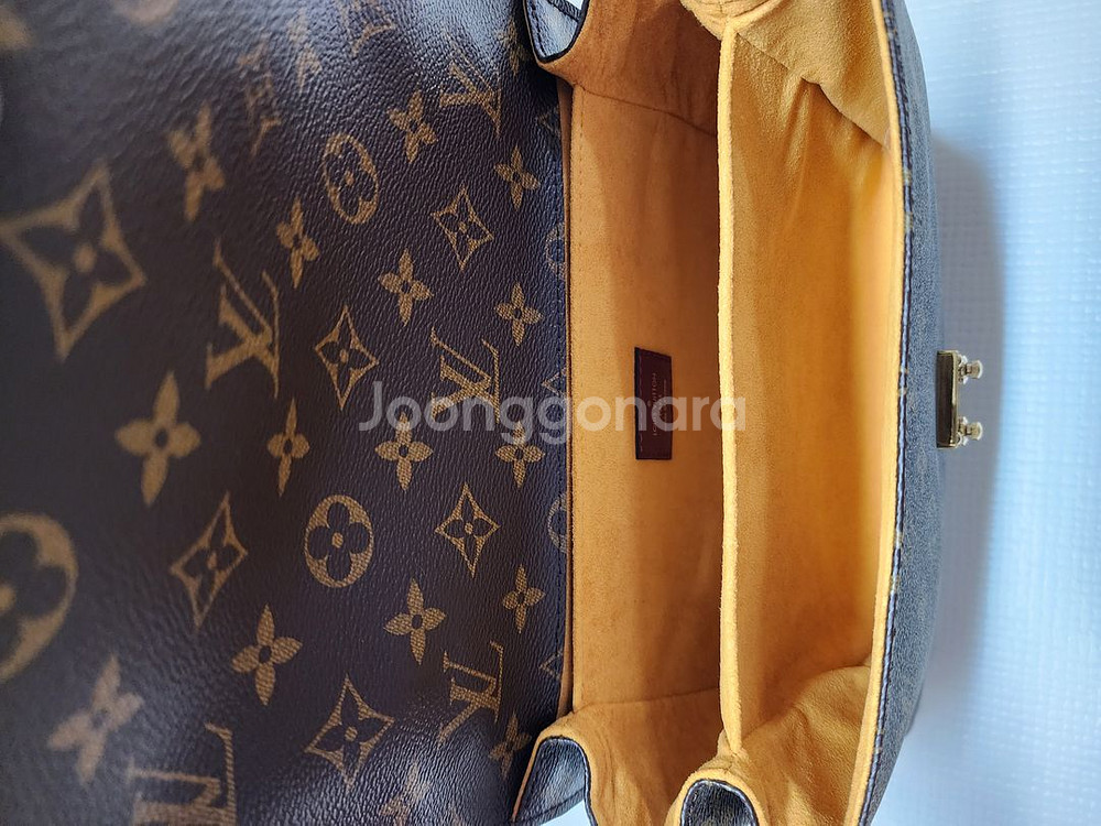 루이비통 포쉐트메티스 한정판 M44668 새제품--2