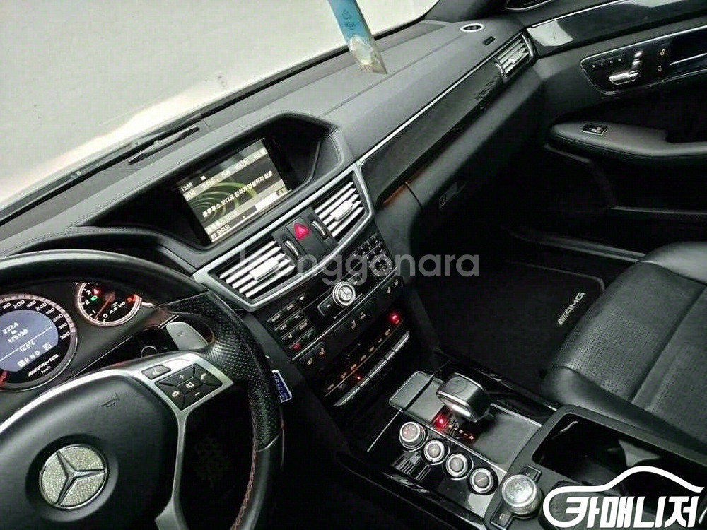 [벤츠]E-클래스 W212 E63 AMG (5인승) #--9