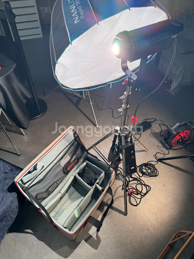 어퓨쳐 라이트 스톰 300d mark1--1