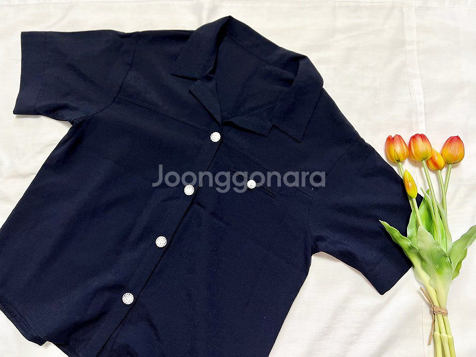 뒷단추 트임셔츠 네이비 단추 카라 반팔 셔츠 블라우스--8
