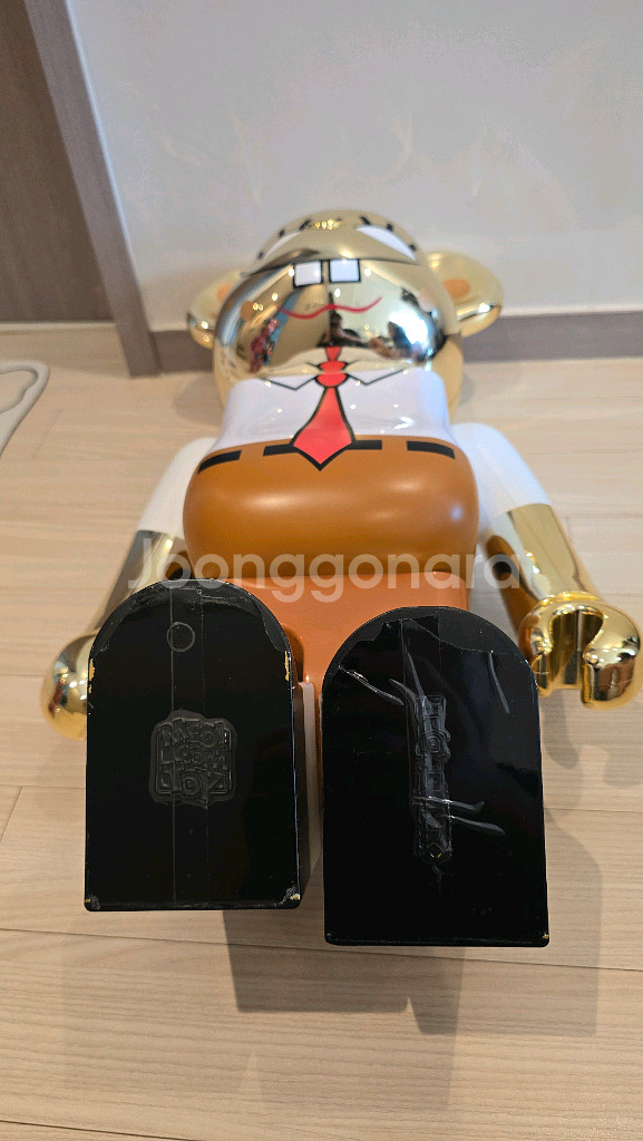 베어브릭 황금스펀지밥 1000% 저렴하게 판매해요--3