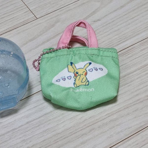 부산 포켓몬 피카츄 미니백 새상품