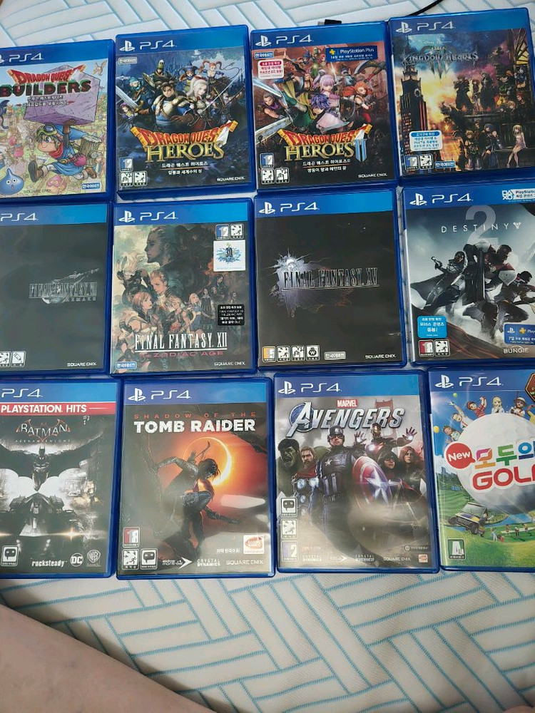 ps4프로 1테라 + ps vr2세대 + 쏘프트웨어다수 이미지