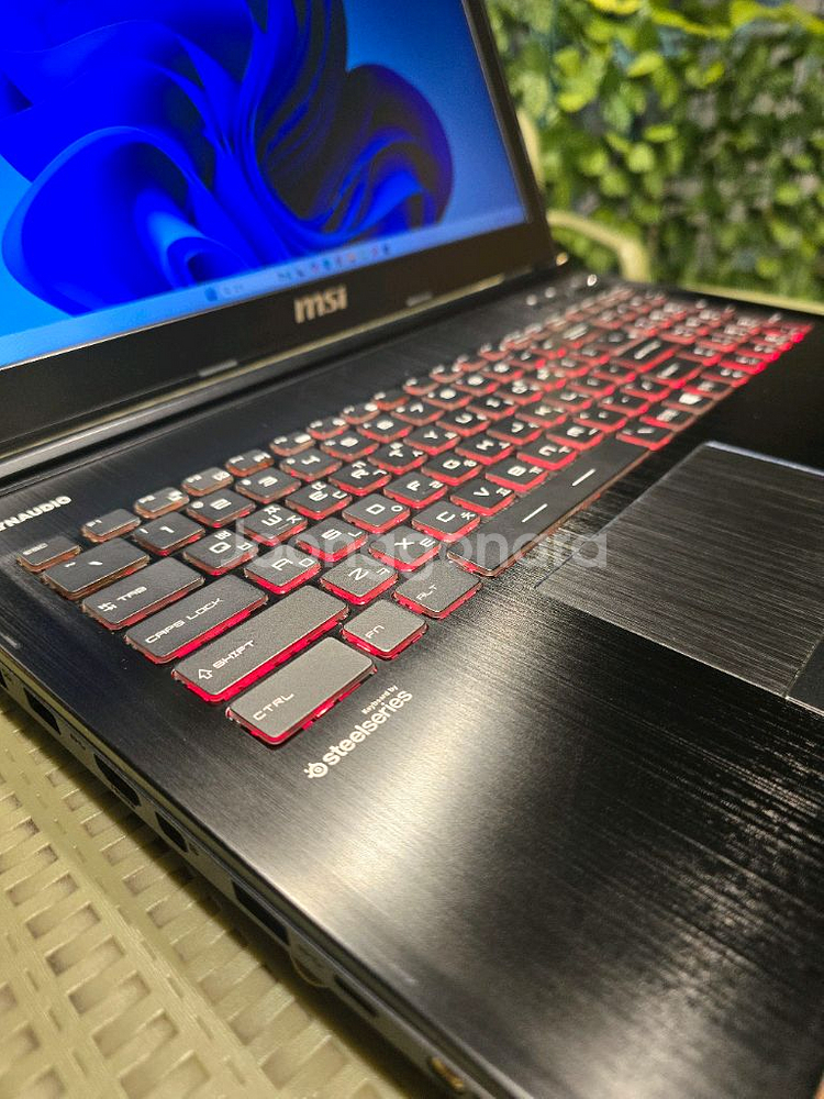 MSI 고성능 i7 게이밍 노트북(16GB,1.5TB)--6