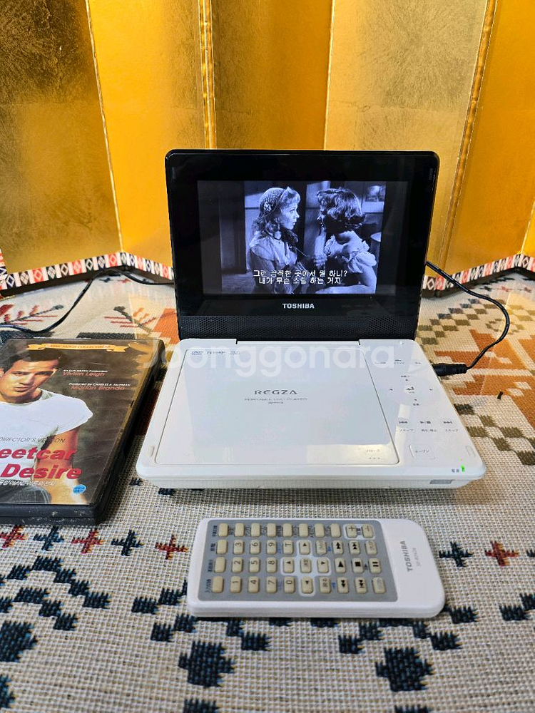 노트북형 도시바 DVD/CD 플레이어(SD-P77SW)--1