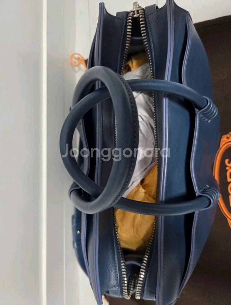 토즈 가죽가방--2