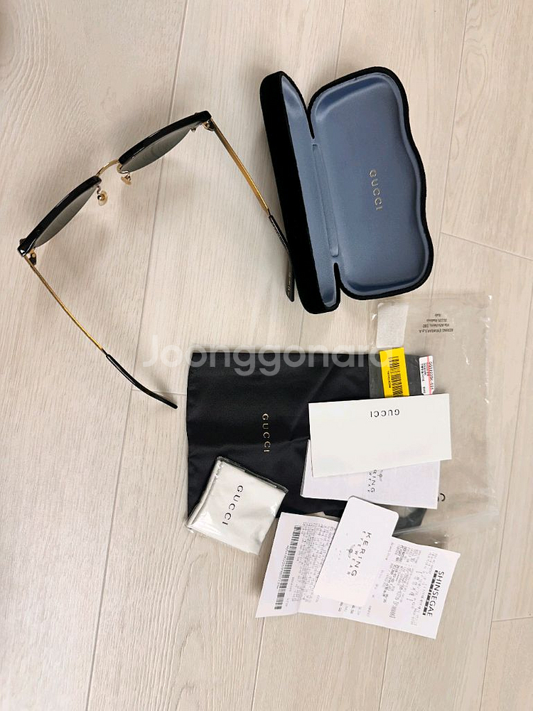 구찌 선글라스 (GG0222SK-001)--5