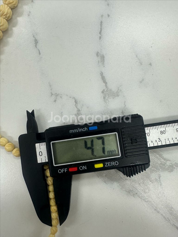 빈티지 조각 비즈 목걸이 판매합니다--5