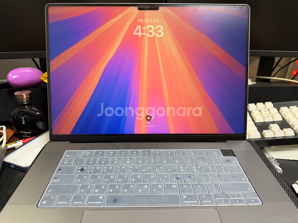 맥북 프로16 m1 max 32gb 1t--0