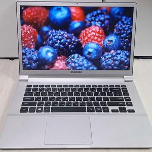 삼성 노트북 15인치입니다 i5