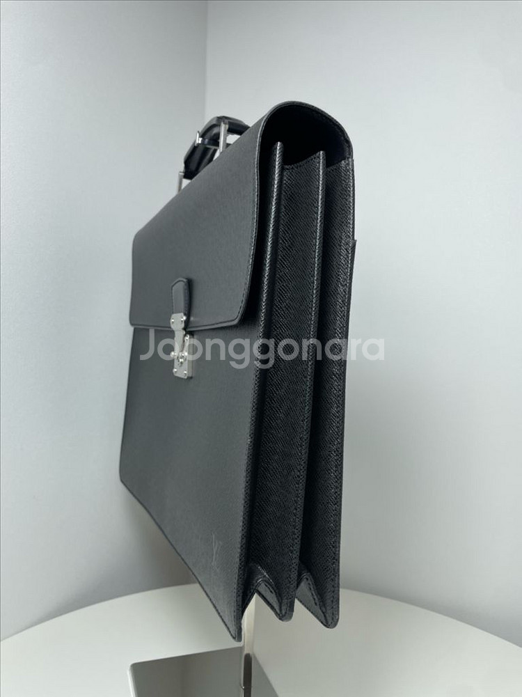 루이비통 타이가 M30032 브리프케이스 서류가방--2