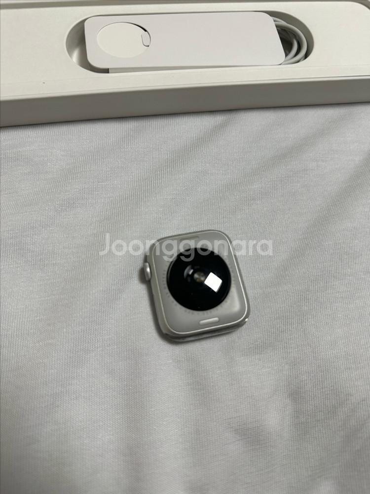 애플워치SE2 44mm 실버gps--4