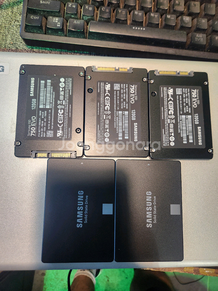 ssd<53>삼성ssd120g 5개묶음 판매 상태좋음--0