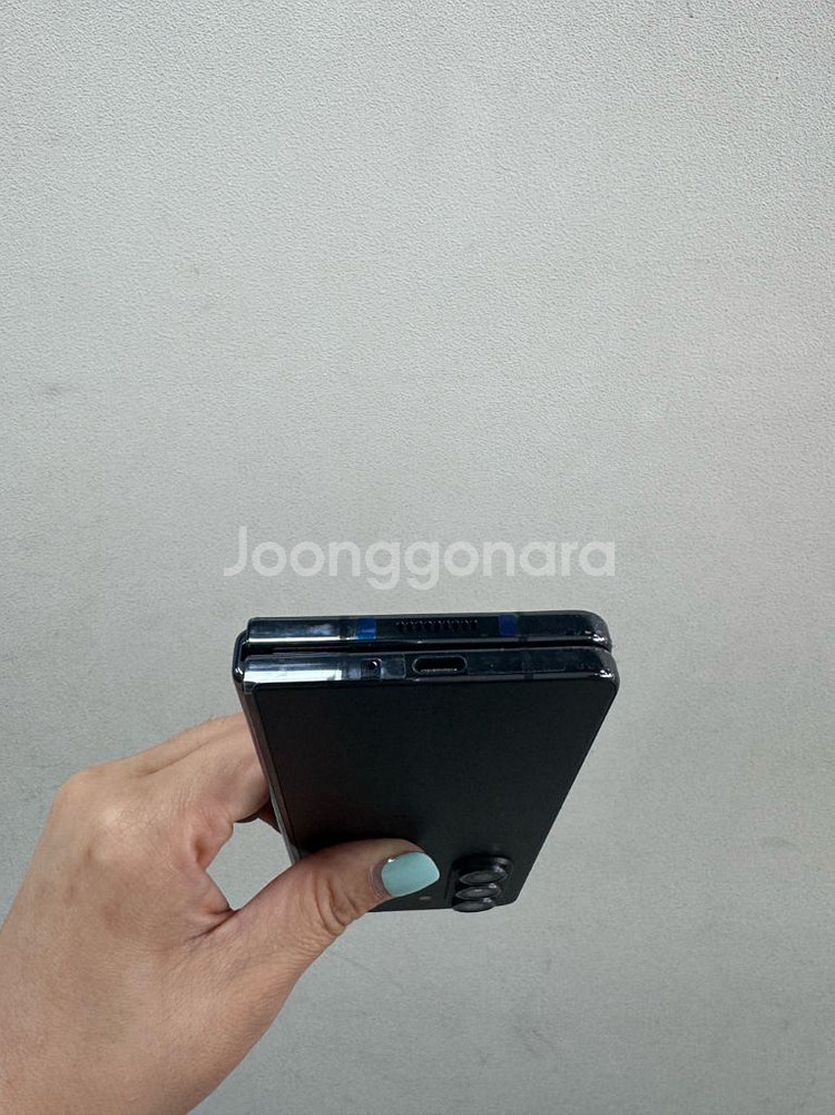 (부산중고폰) 갤럭시z폴드5 액정배터리 새제품 판매해요--6