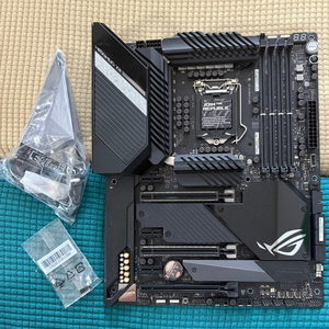 ASUS Maximus XII Hero (WIFI)