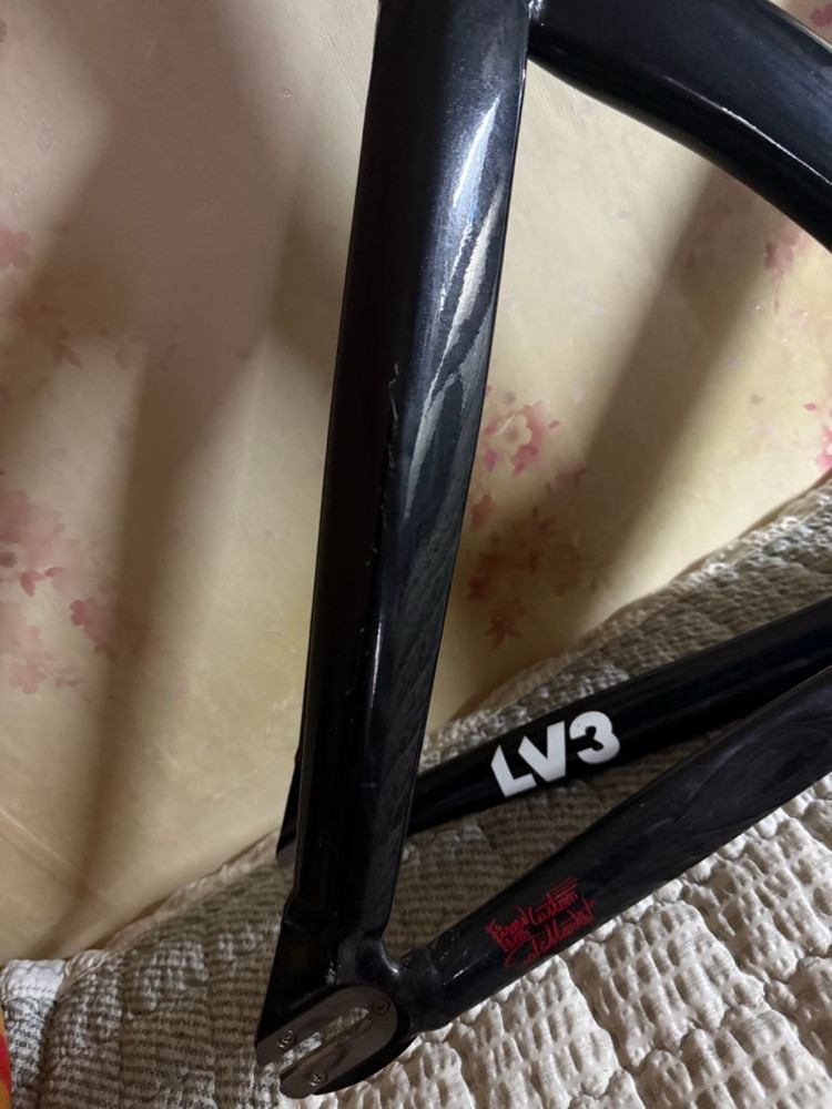 언노운 2024 lv3 프레임 판매/교신 급처 이미지