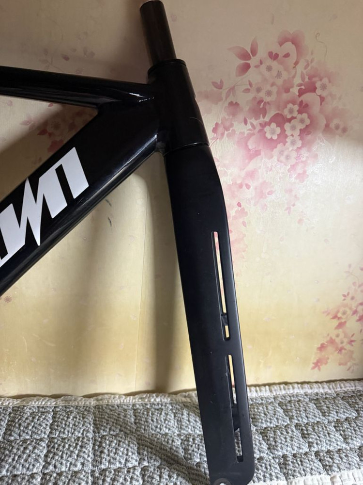 언노운 2024 lv3 프레임 판매/교신 급처 이미지