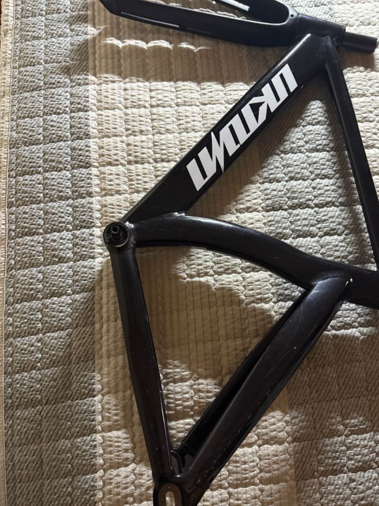 언노운 2024 lv3 프레임 판매/교신 급처 이미지