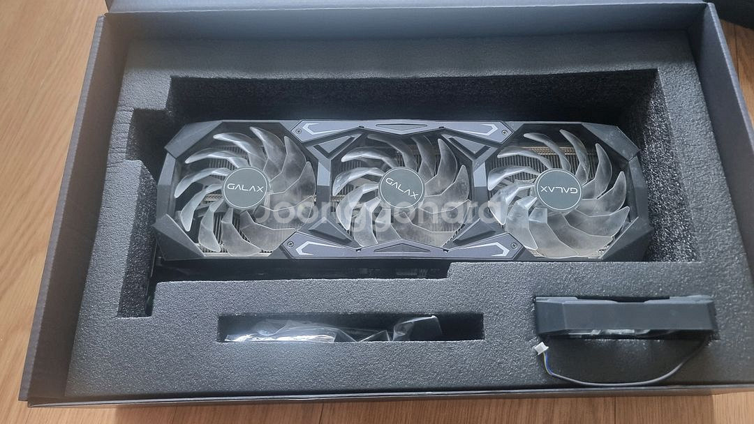 갤럭시 RTX 3090 팝니다--0