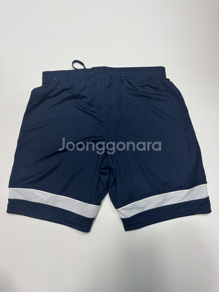 여성 나이키 드라이핏 반바지 트레이닝--1