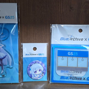 블루아카이브 GS25 노아 아크릴 키링+캔뱃지+디오라마
