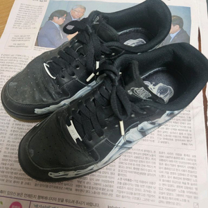 나이키 에어포스 스켈레톤 블랙 260