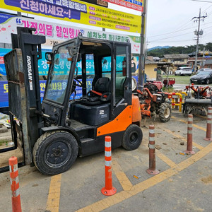 두산pro5 2톤 lpg 지게차