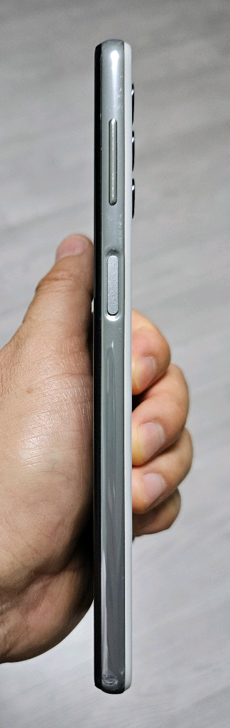 갤럭시 점프 화이트 128GB 싸게 팝니다.--4