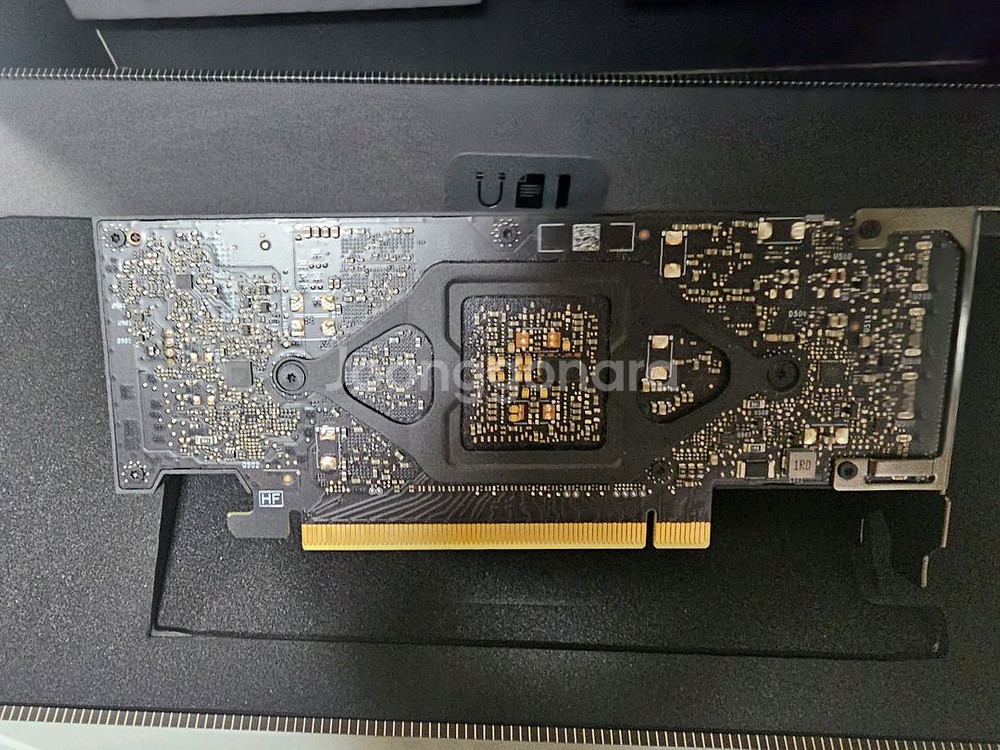 NVIDIA RTX A2000 그래픽카드--2