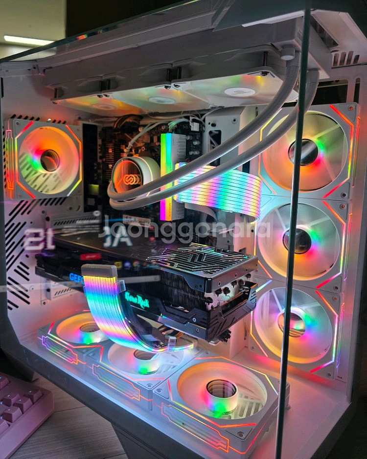 라이젠7 7800X3d rtx4080 고사양 본체 팝니--0